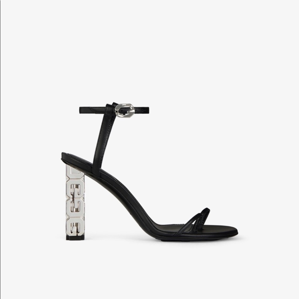 Givenchy 3 toe G heels size 38